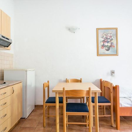 Apartments By The Sea Baska Voda, Makarska - 300 Eksteriør billede