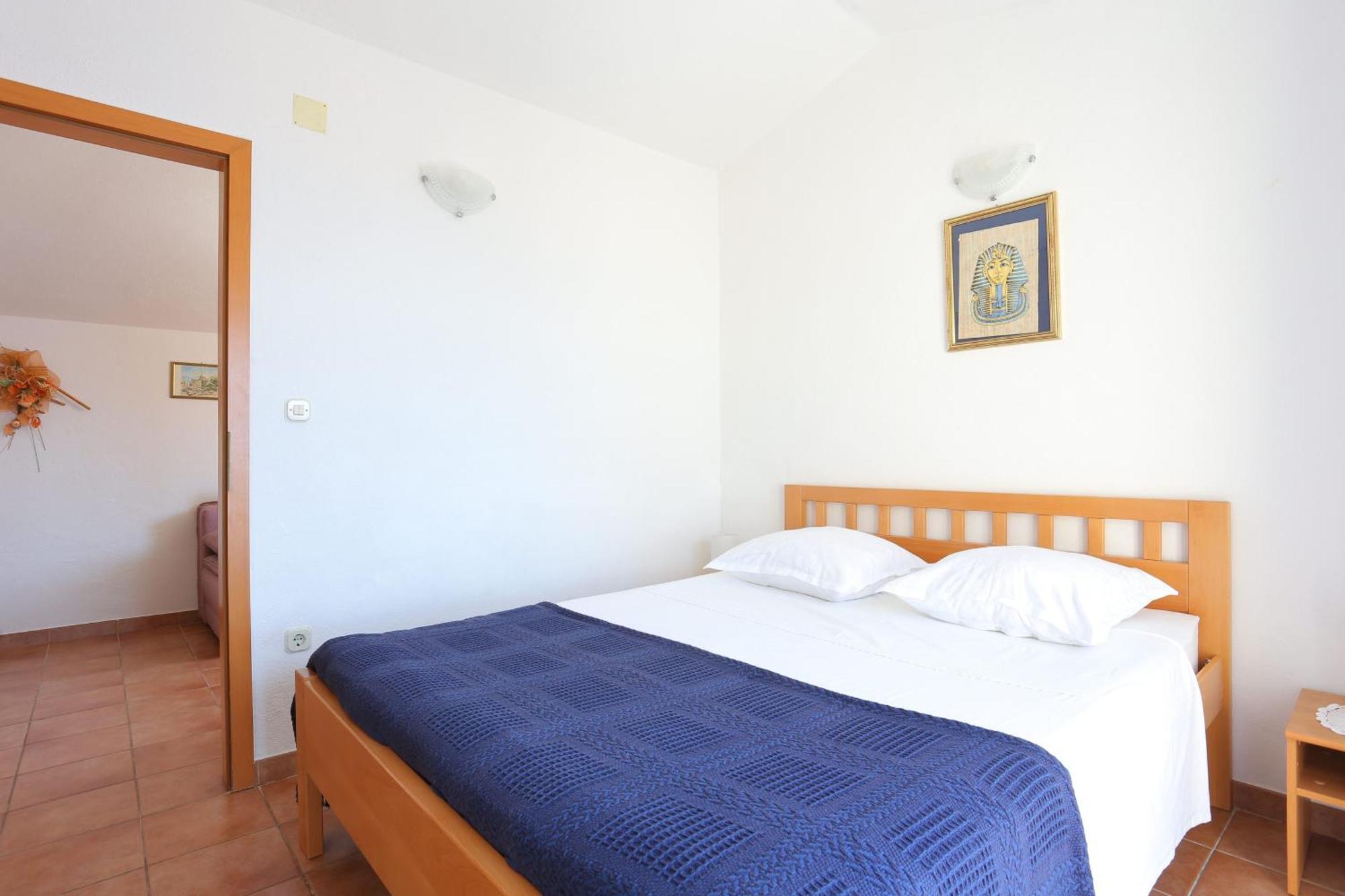 Apartments By The Sea Baska Voda, Makarska - 300 Værelse billede