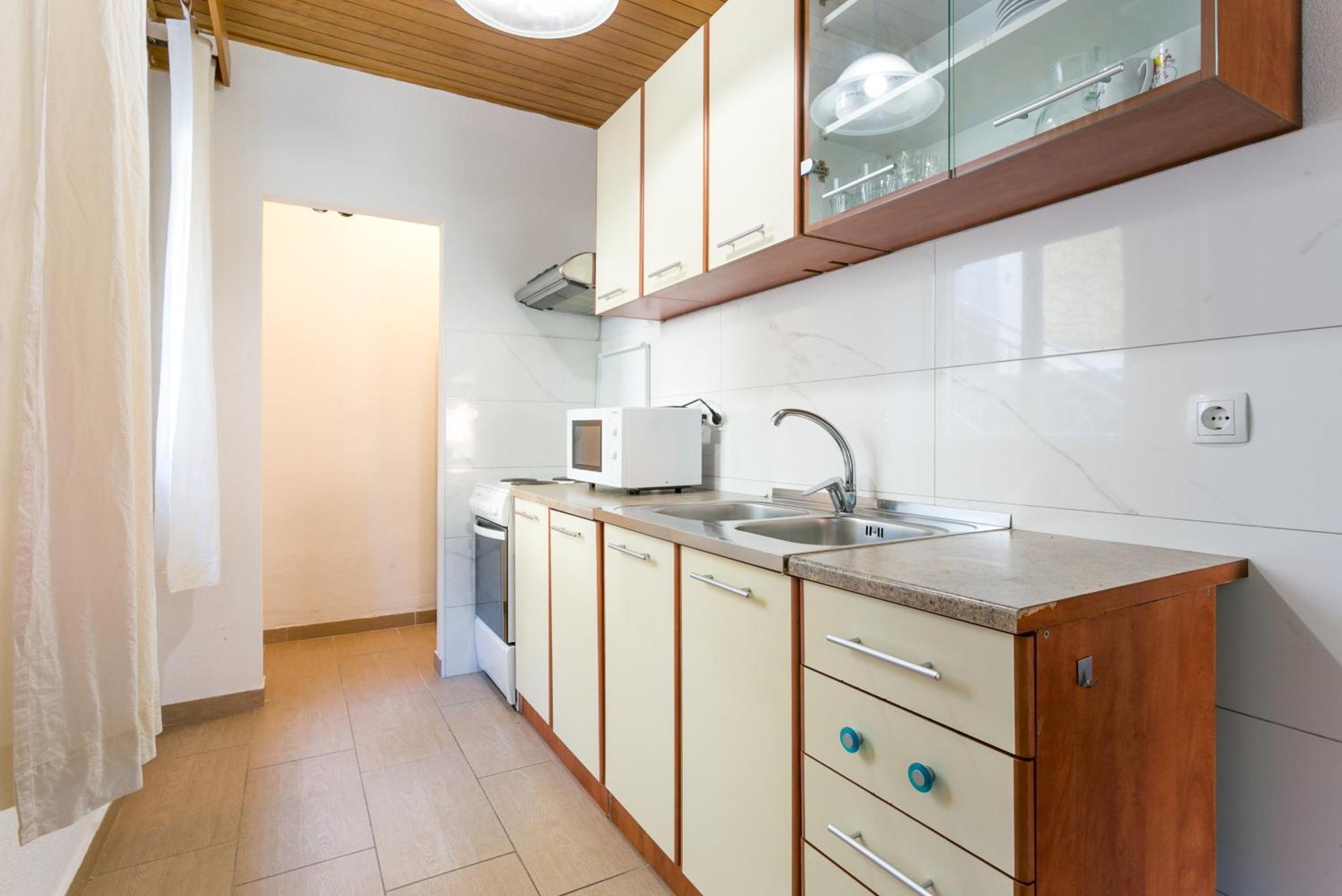 Apartments By The Sea Baska Voda, Makarska - 300 Eksteriør billede