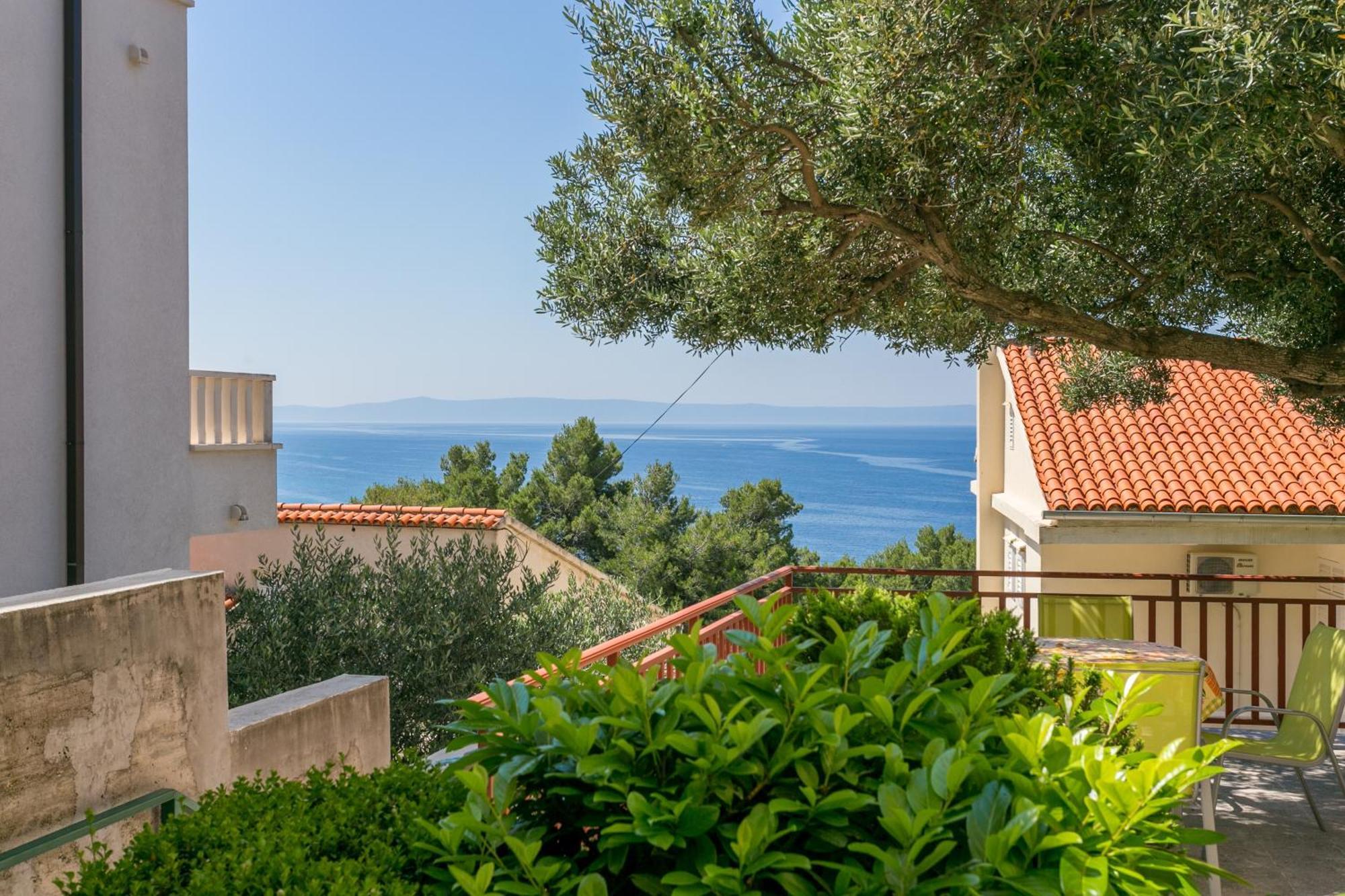 Apartments By The Sea Baska Voda, Makarska - 300 Eksteriør billede